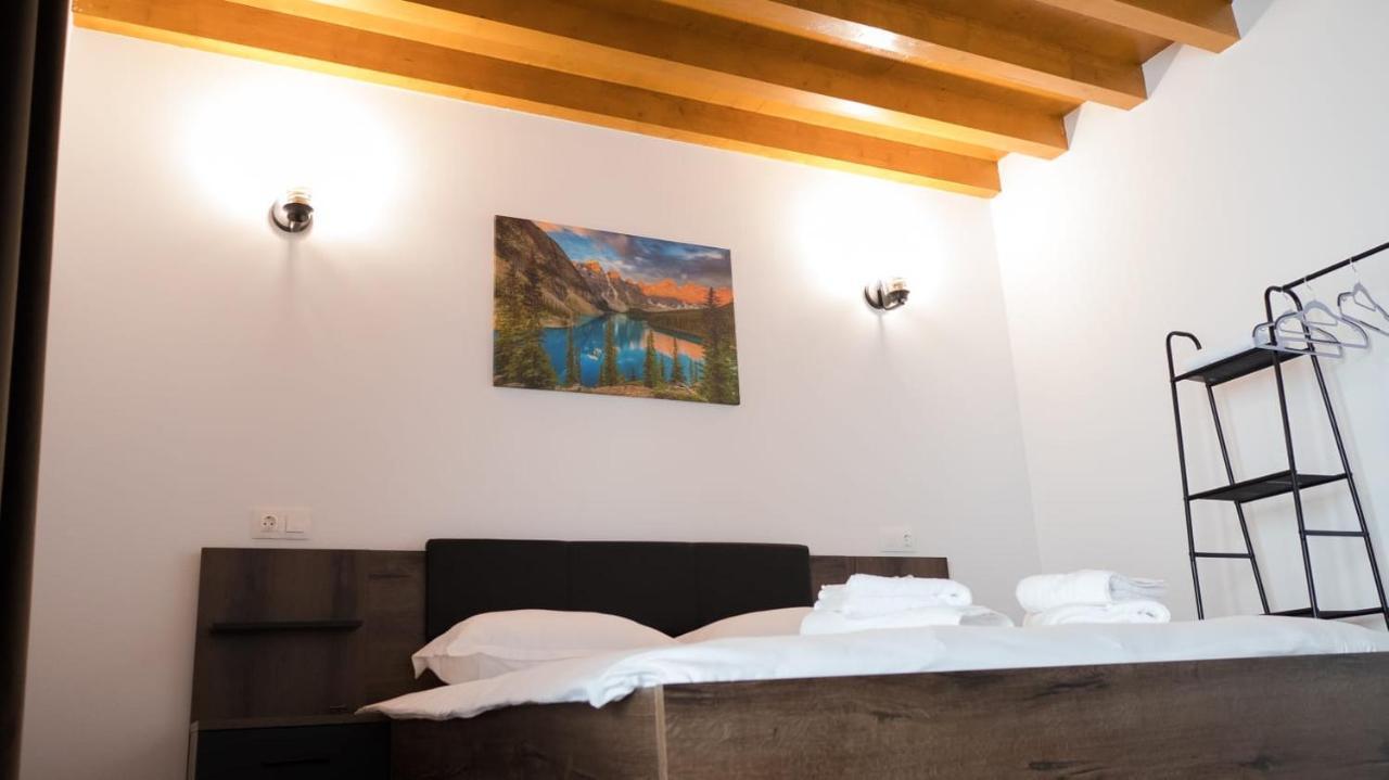 Villa Wild Rooms Jiet Exterior photo